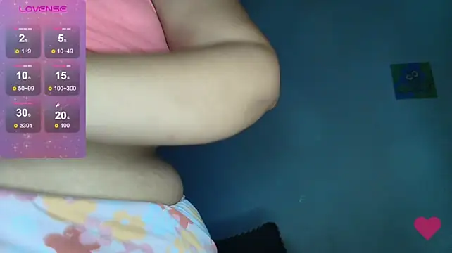 EliVanegas stripchat live cam model