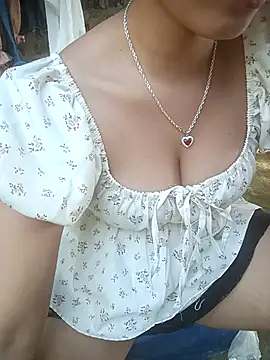 Seiciz stripchat live cam model