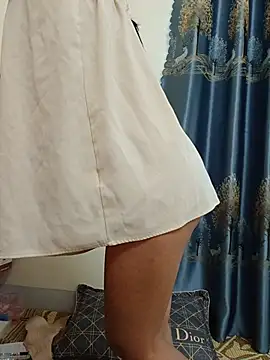 Sexy_MomBigtits stripchat live cam model