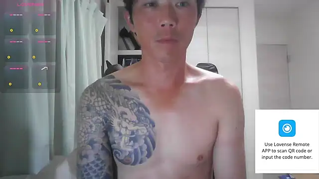 Kou-4444 stripchat live cam model