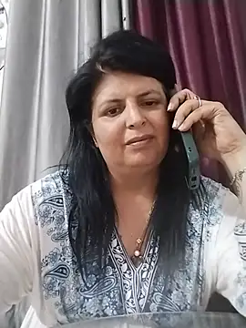 Jann_Riya333 stripchat live cam model