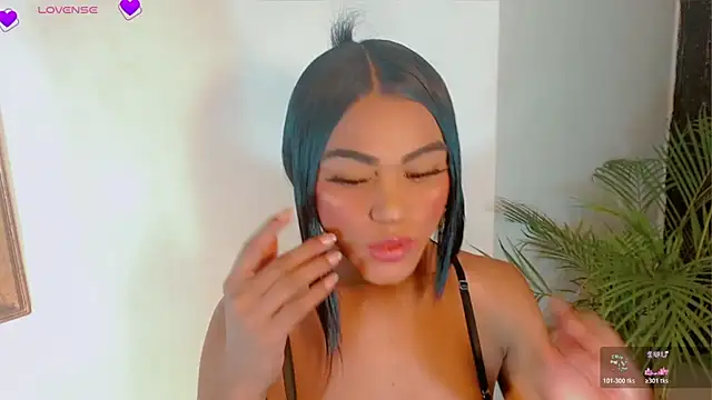 tiifannysexyhot stripchat live cam model