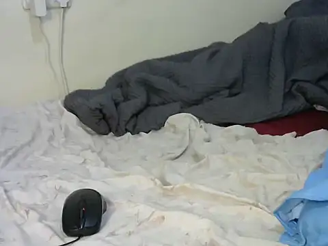 Afrikanshe stripchat live cam model