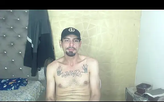 Lherzamxx stripchat live cam model