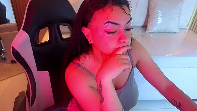 Luciana_Tx stripchat live cam model