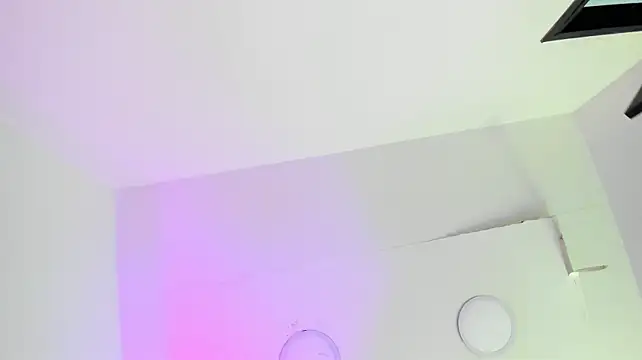 littlespots stripchat live cam model