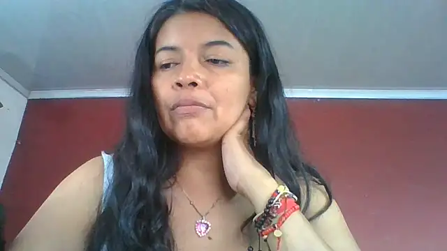 DianaOchoa_ stripchat live cam model
