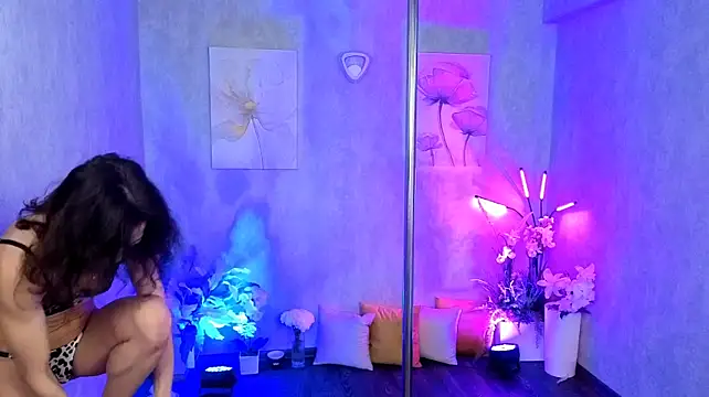 kimberlyray777 stripchat live cam model