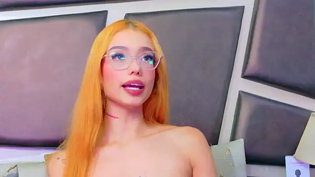 CataStones stripchat live cam model
