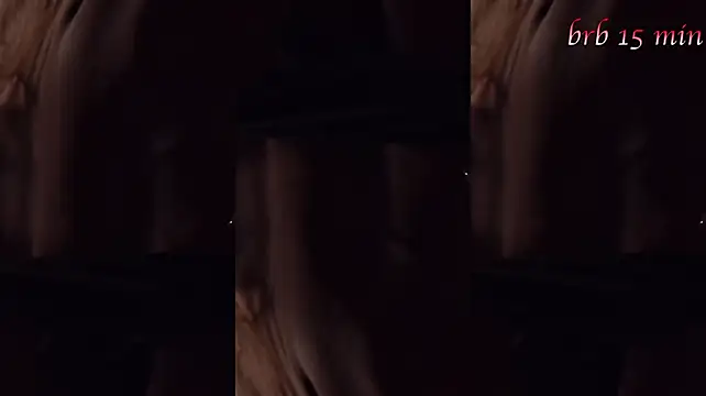 Alvuwkaa stripchat live cam model
