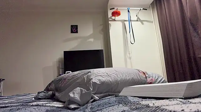 PaintedDisplay stripchat live cam model