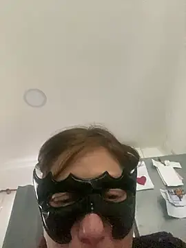 lulupiecitosamor stripchat live cam model