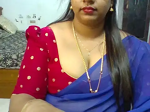 Tamil_hot_Meenu stripchat live cam model