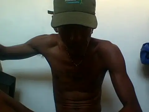 AlbertBigCock stripchat live cam model