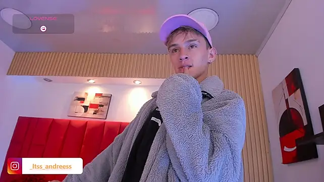 LiamWildx20 stripchat live cam model