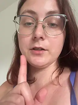 TynkaBadGirl stripchat live cam model