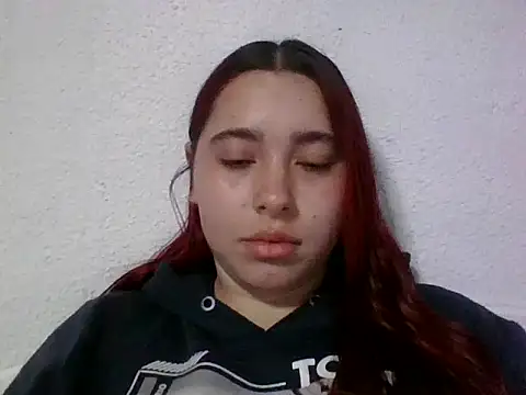 Ani_000 stripchat live cam model