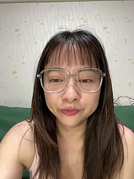 obey-00 stripchat live cam model