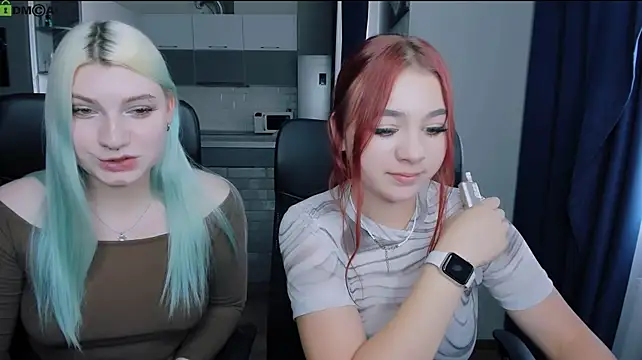 Rada_Kisss stripchat live cam model