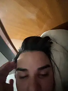 Sollanokm stripchat live cam model