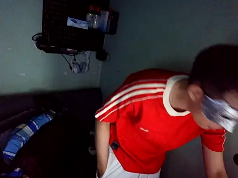 boyhigh1997 stripchat live cam model