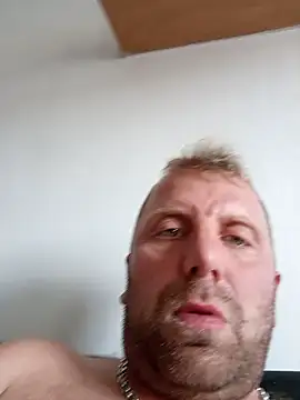 Michangelles stripchat live cam model