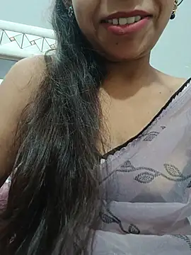 hey_pooja stripchat live cam model