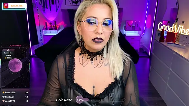 blackwidow_s1 stripchat live cam model