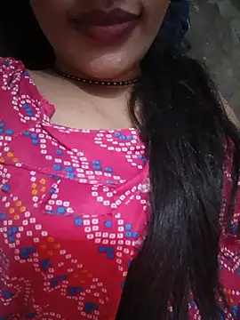 Eshwari_Chopra stripchat live cam model