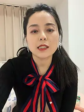 orangeoneday stripchat live cam model