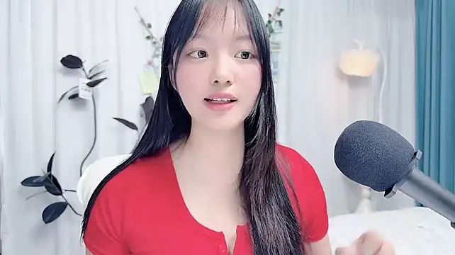 Winnie666999 stripchat live cam model