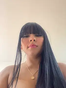 BrendaCrean stripchat live cam model