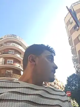 papisabroson stripchat live cam model