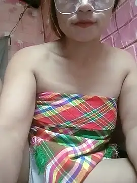 maymay121 stripchat live cam model