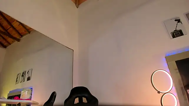 MaxPower003 stripchat live cam model