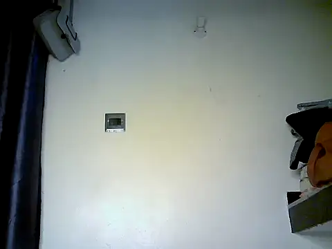 Quincer_beib stripchat live cam model