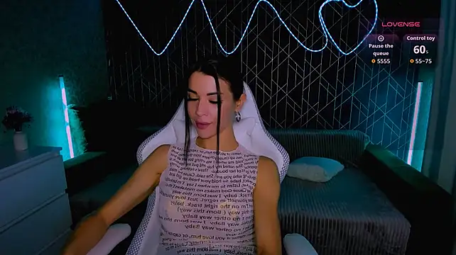 KetiMoon stripchat live cam model