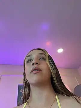 Sellenncollins stripchat live cam model