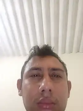 Elpezcuezon23 stripchat live cam model