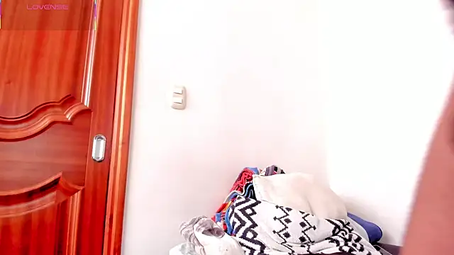 Aron_Baylor stripchat live cam model