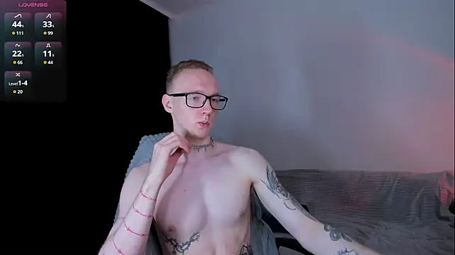 Alex_silent stripchat live cam model