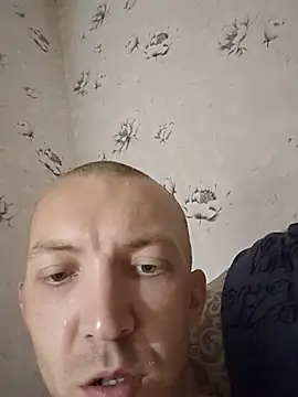 _uncle_Mitya-43_ stripchat live cam model