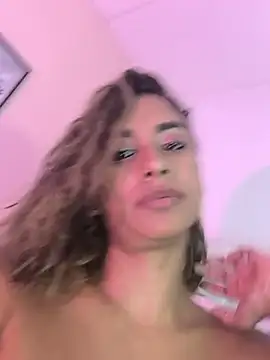 Vivi_bless stripchat live cam model