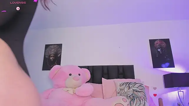 SaradaParker stripchat live cam model