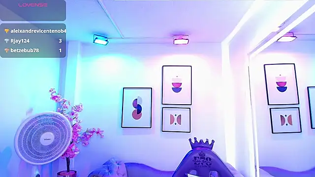 Rebecca_turner stripchat live cam model