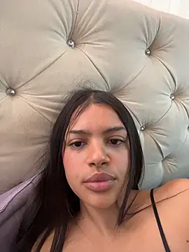 Megan_Hillss_ stripchat live cam model