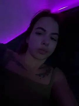 NOVELLAA stripchat live cam model