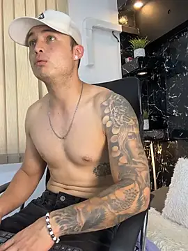 Alexander_ferre stripchat live cam model