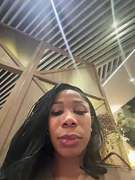 Belle___ stripchat live cam model