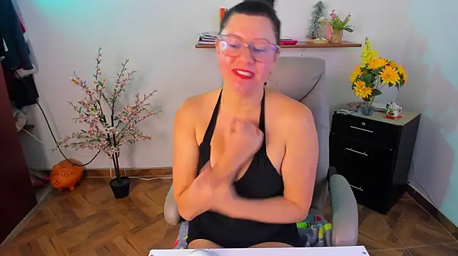 Chanelll_Taylorr_ stripchat live cam model